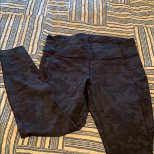 Lululemon Fast and Free 28” tight